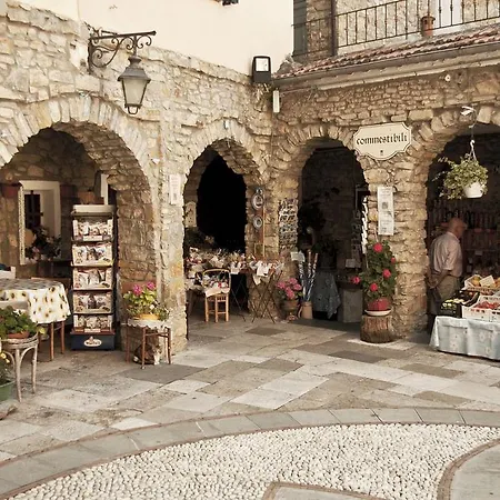 Antica Casa In Pietra Seborga Prensliği