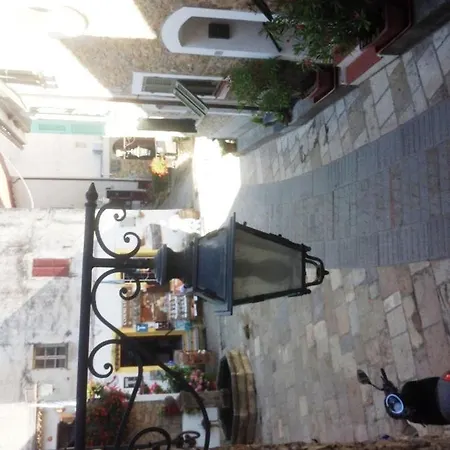 Apartment Antica Casa In Pietra